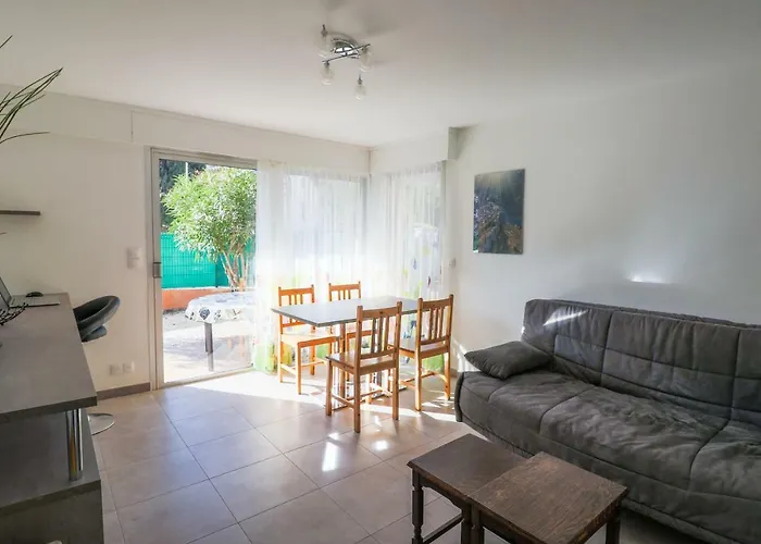 - Bord De Appartamento Boulouris-sur-Mer